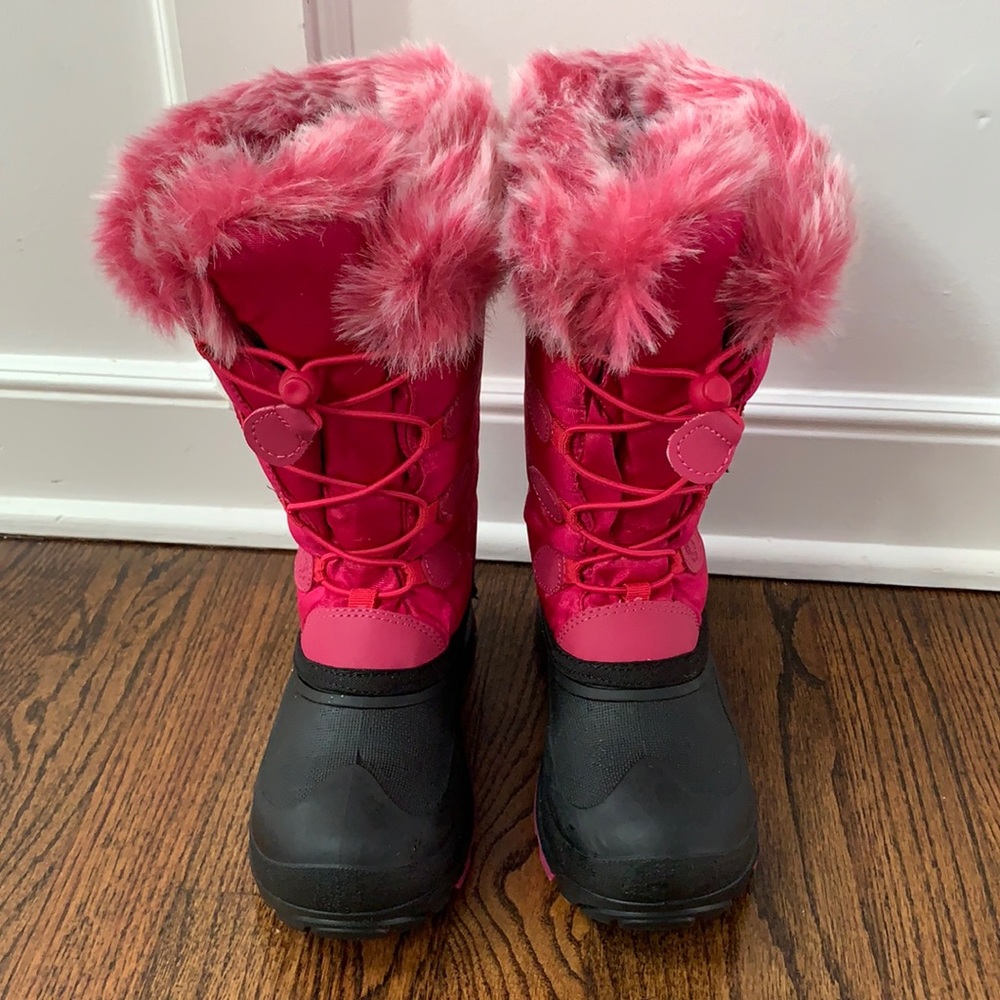 Girls size 4 Kamik boots